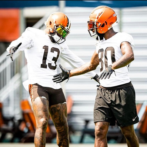 Meet your Posher, Karai - Picture 1 of 1